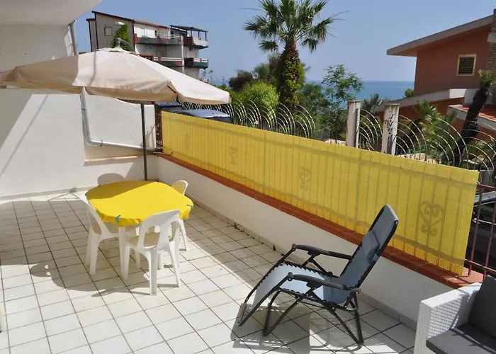 Semesterbostad Sentilmare *